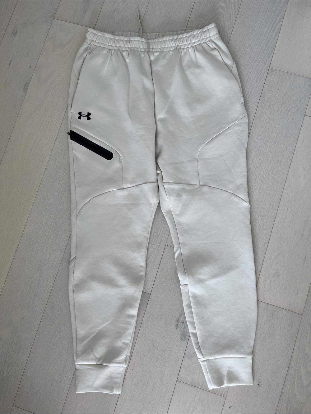 Under Armour White/Cream Sweatpants